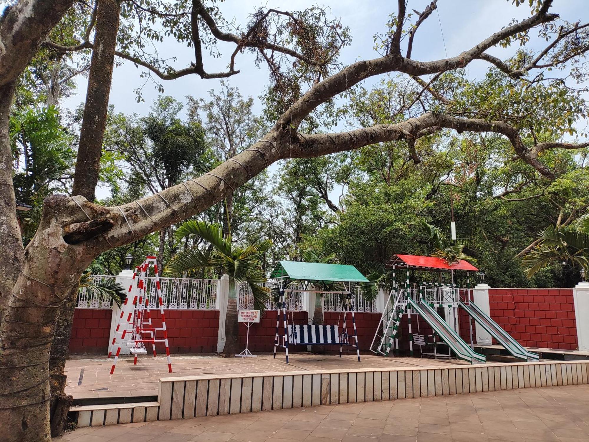 Jaffer Bhai'S Brickland Hotel Panchgani Buitenkant foto