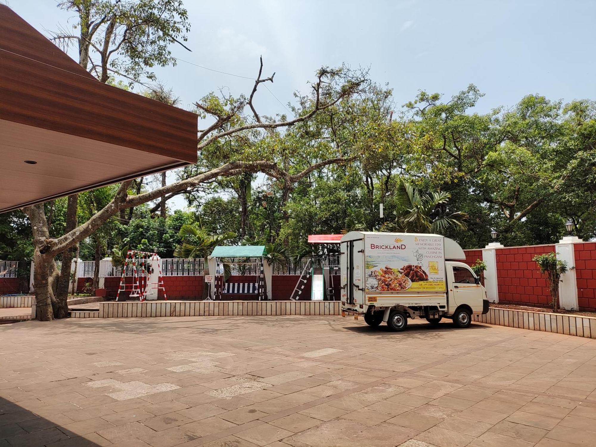 Jaffer Bhai'S Brickland Hotel Panchgani Buitenkant foto