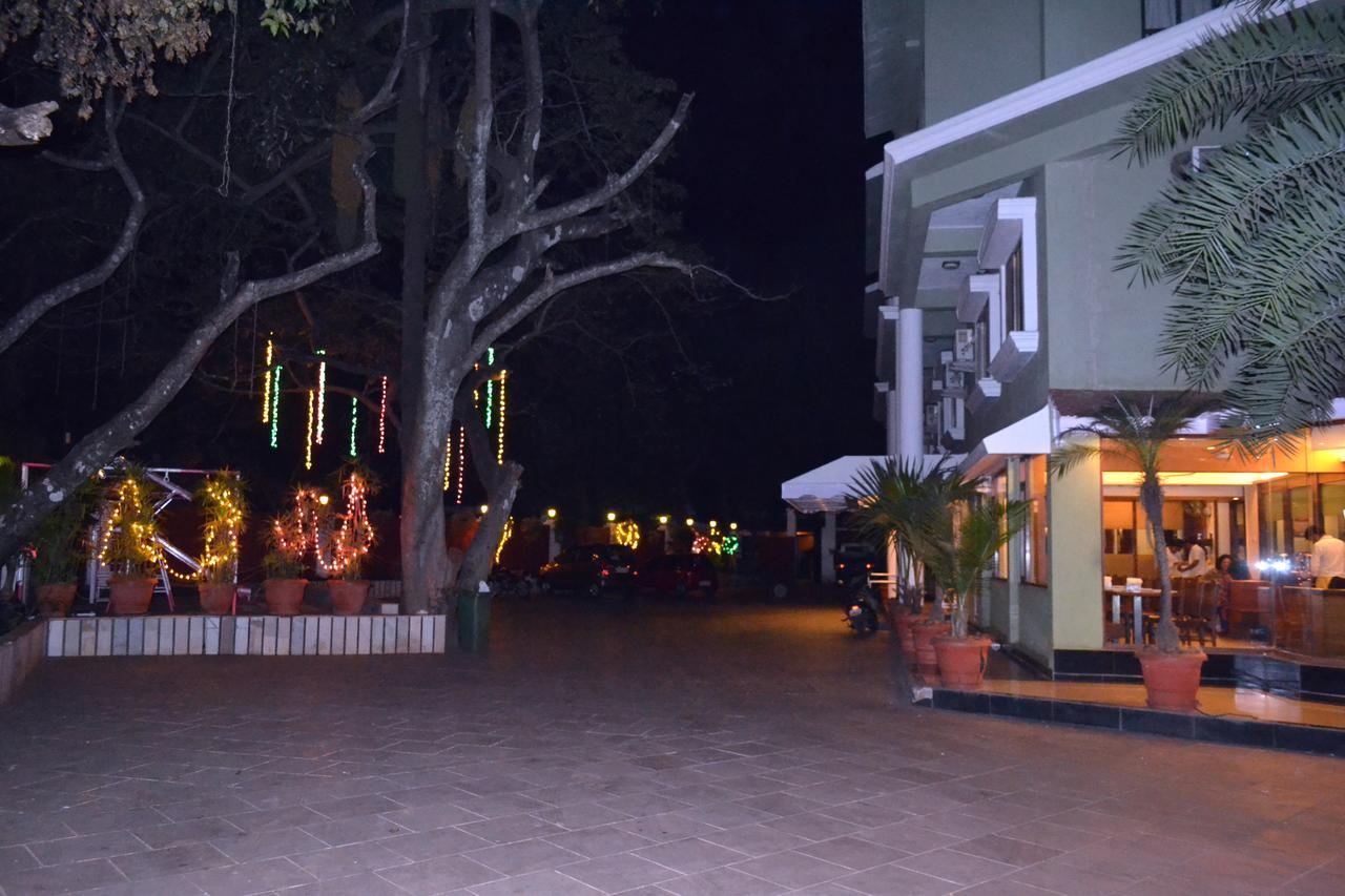 Jaffer Bhai'S Brickland Hotel Panchgani Buitenkant foto